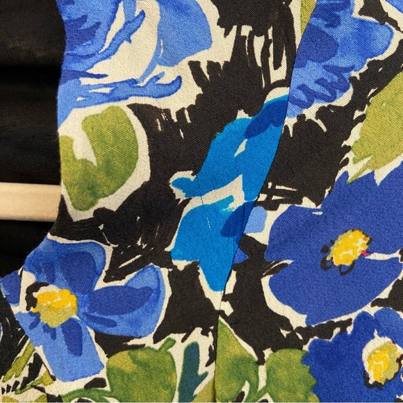 New Zara Floral Print One Sleeve Asymmetrical Cropped Too Size Small - Picture 14 of 16